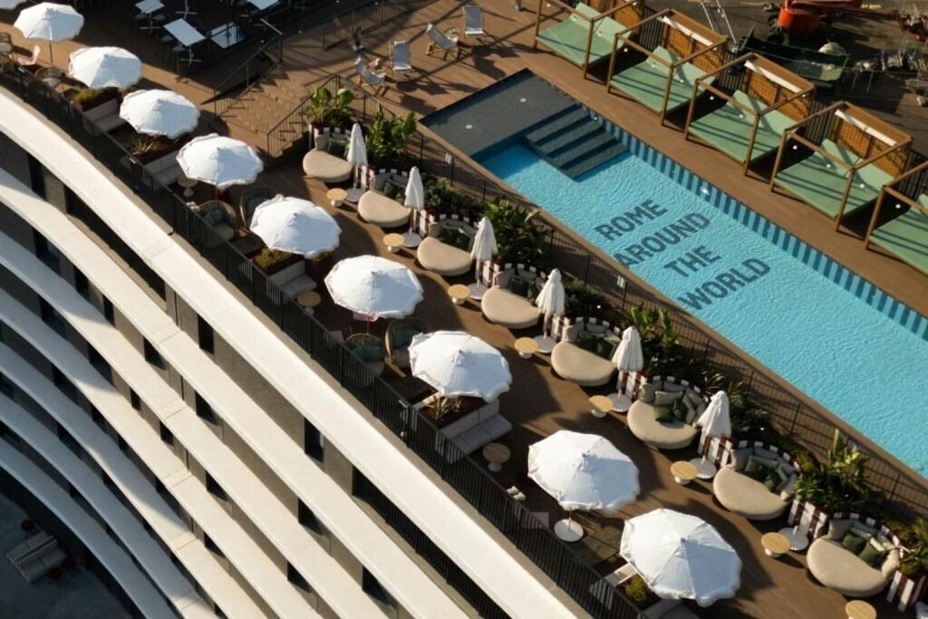 Фото The Social Hub 4*