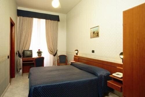 Фото Hotel Demetra Capitolina 2*
