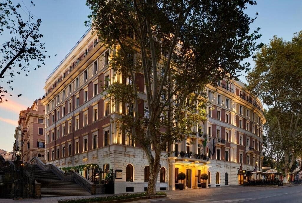 Готель Ambasciatori Palace 5*