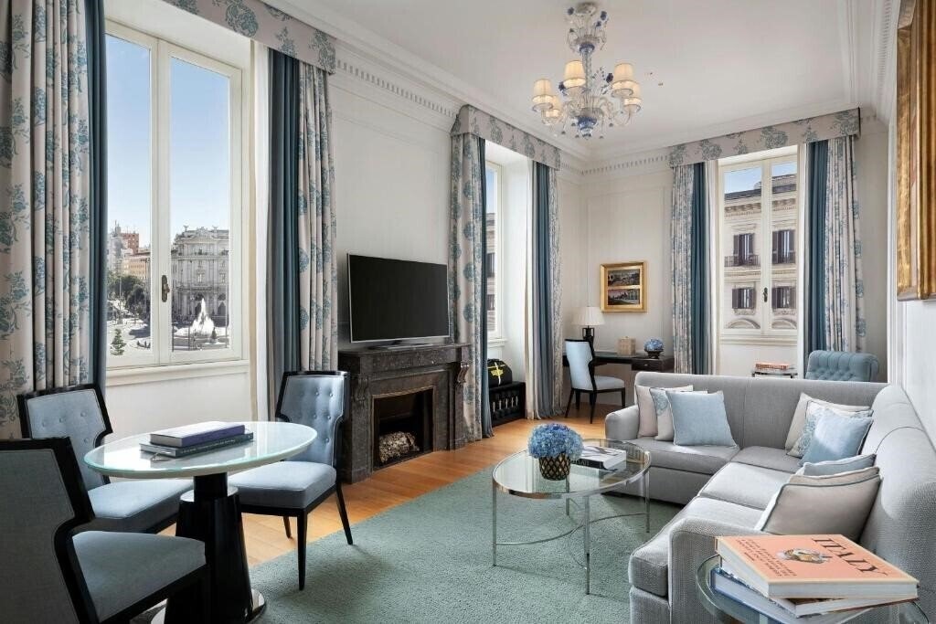 Фотография St. Regis Grand 5*
