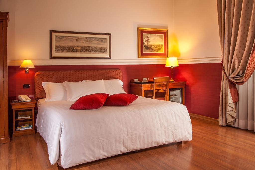 Готель Hotel Cosmopolita 4*