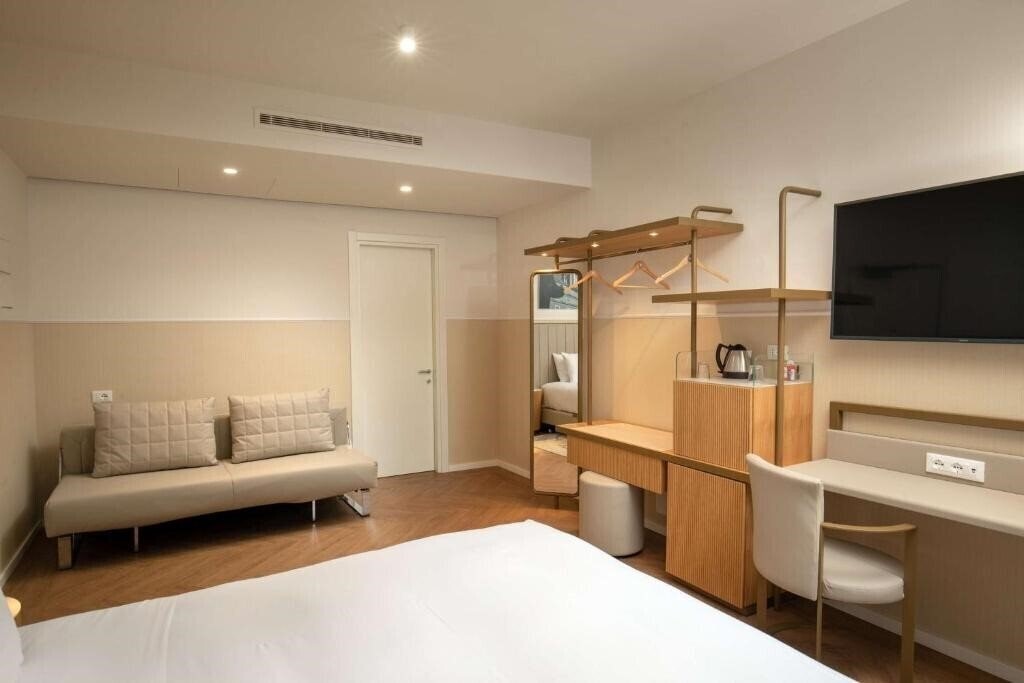 Фото Hotel Cosmopolita 4*