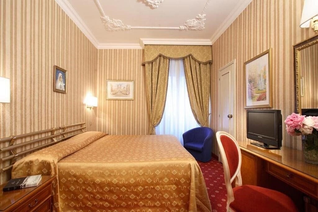 Отель Eliseo 4*