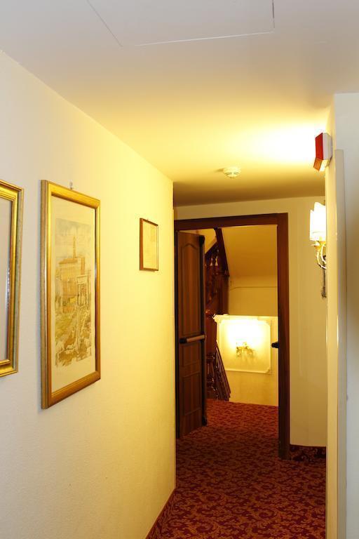 Картинка Genio 4*