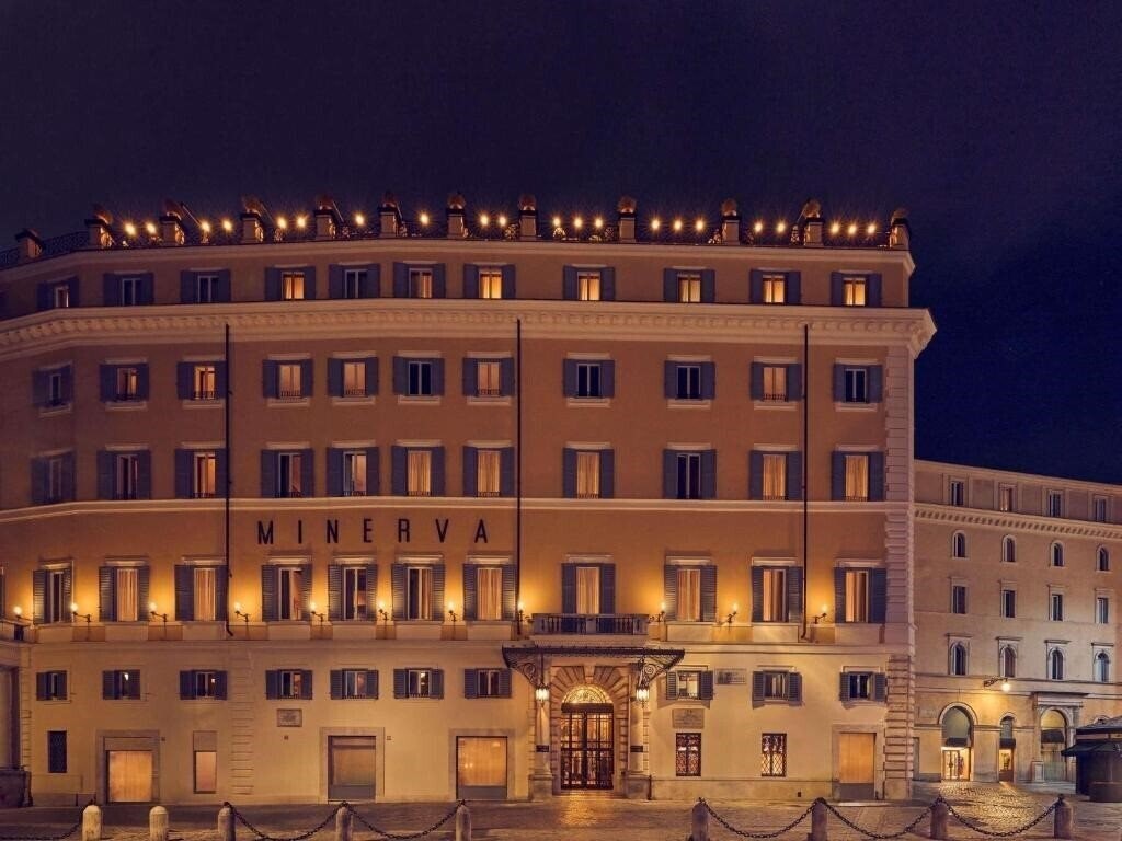 Отель Orient Express La Minerva 5*