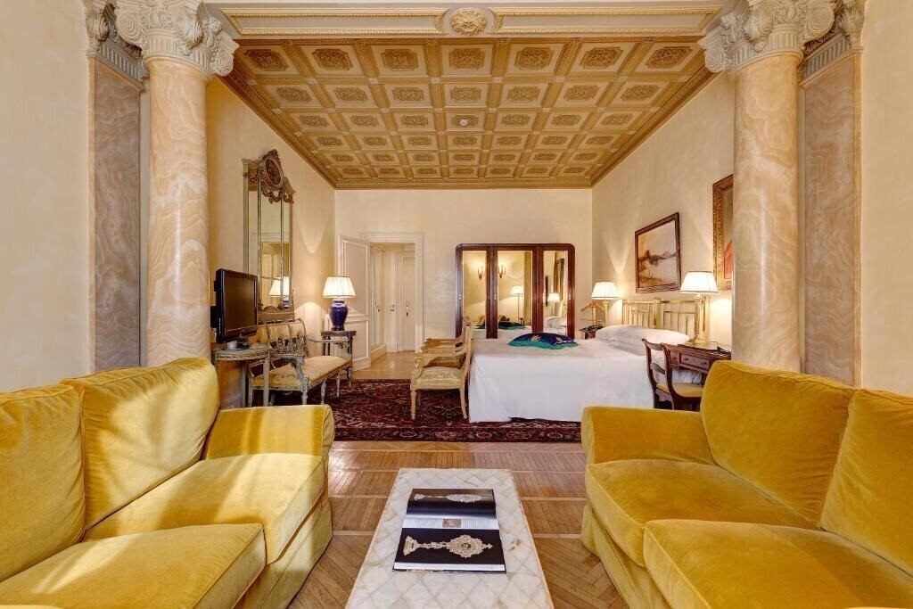 Фото Grand Hotel Plaza 5*