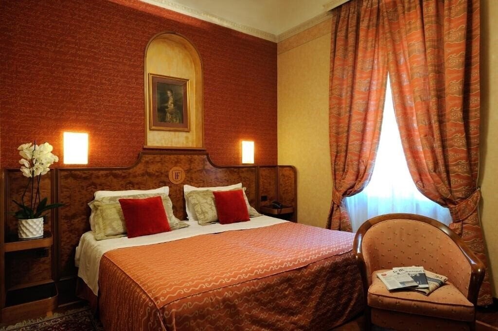 Фотография Farnese 4*