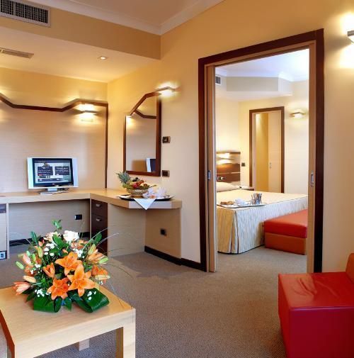 Картинка Golden Tulip Bellambriana 4*