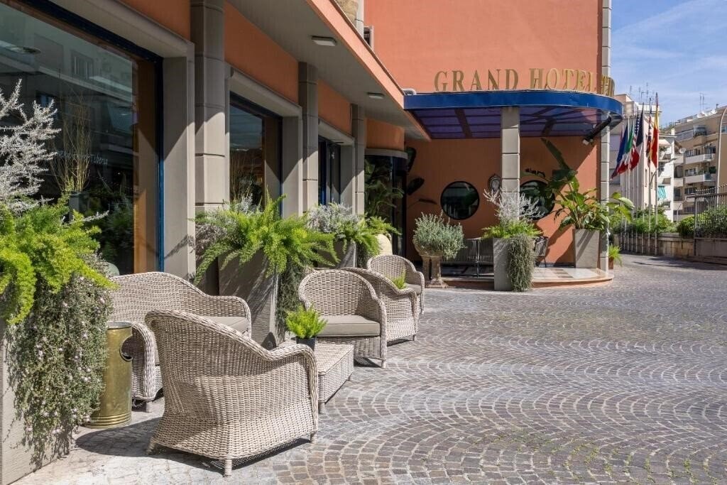 Изображение Grand Hotel Tiberio 4*