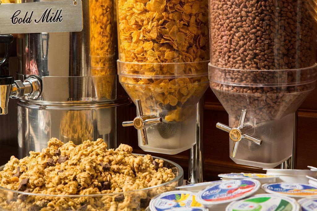 Готель Mascagni Hotel Rome 4*