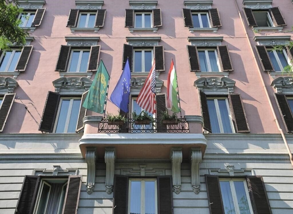 Готель Mecenate Palace 4*