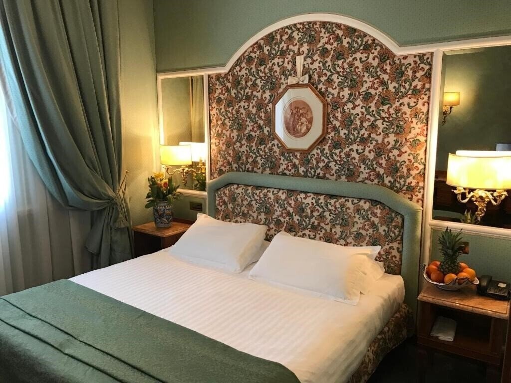 Фотографія Mecenate Palace 4*