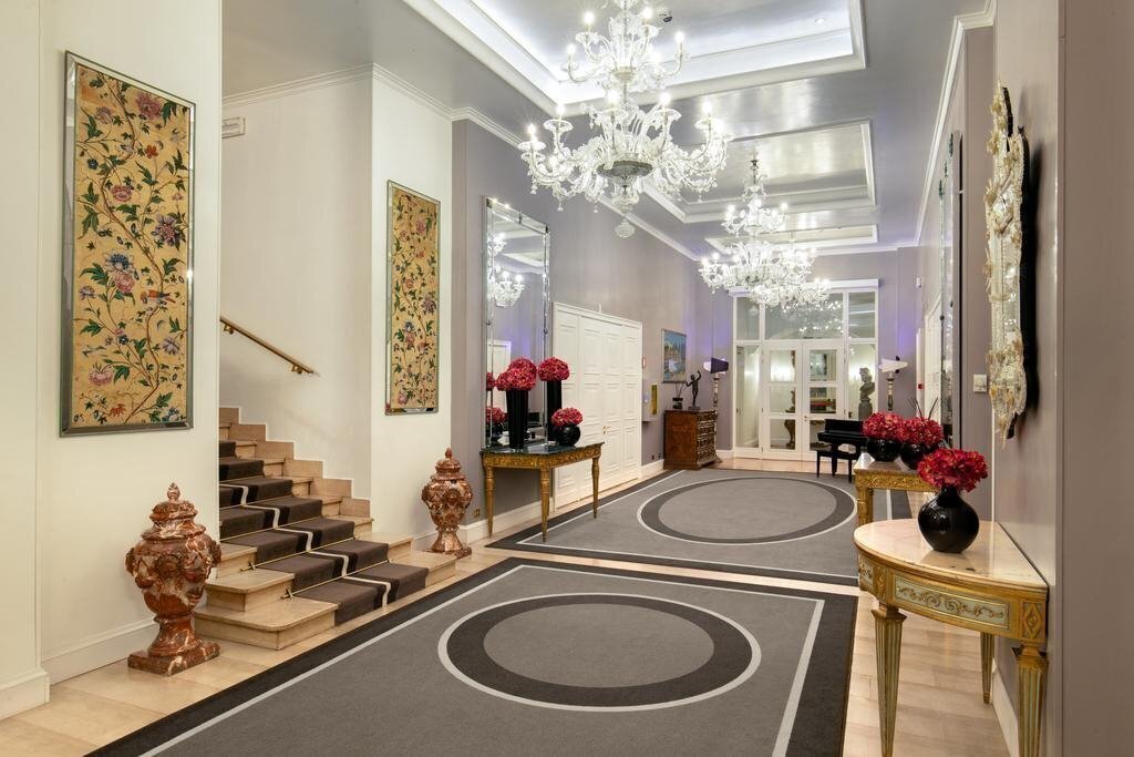 Фотография Savoy Hotel 4*