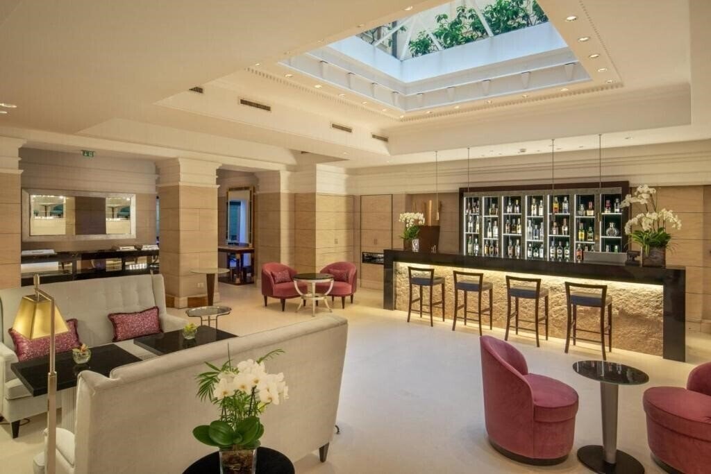 Картинка Rose Garden Palace 4*