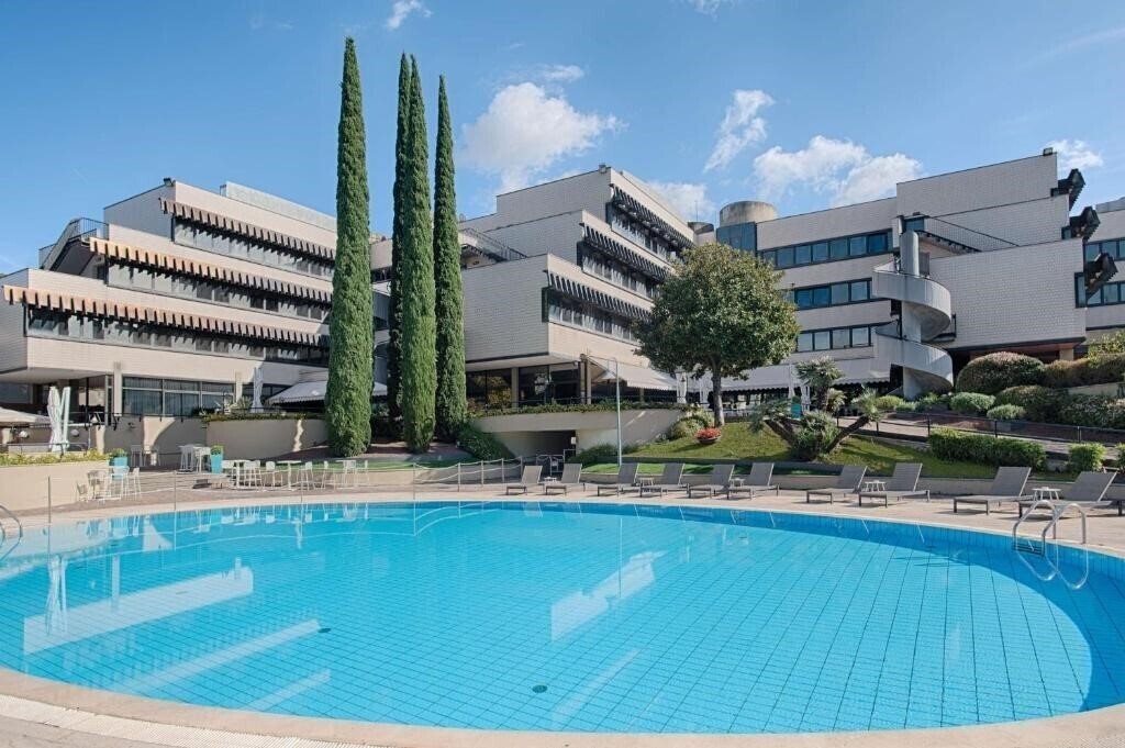 Готель NH Villa Carpegna 4*