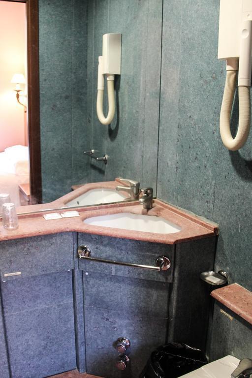 Фото Hotel Center 1, 2, 3 3*