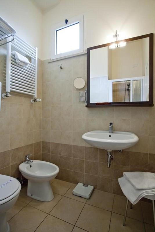 Картинка Alibi 3*