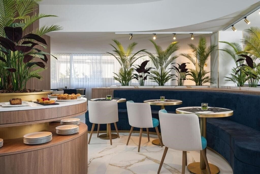 Отель Parioli Hotel Rimini 3*