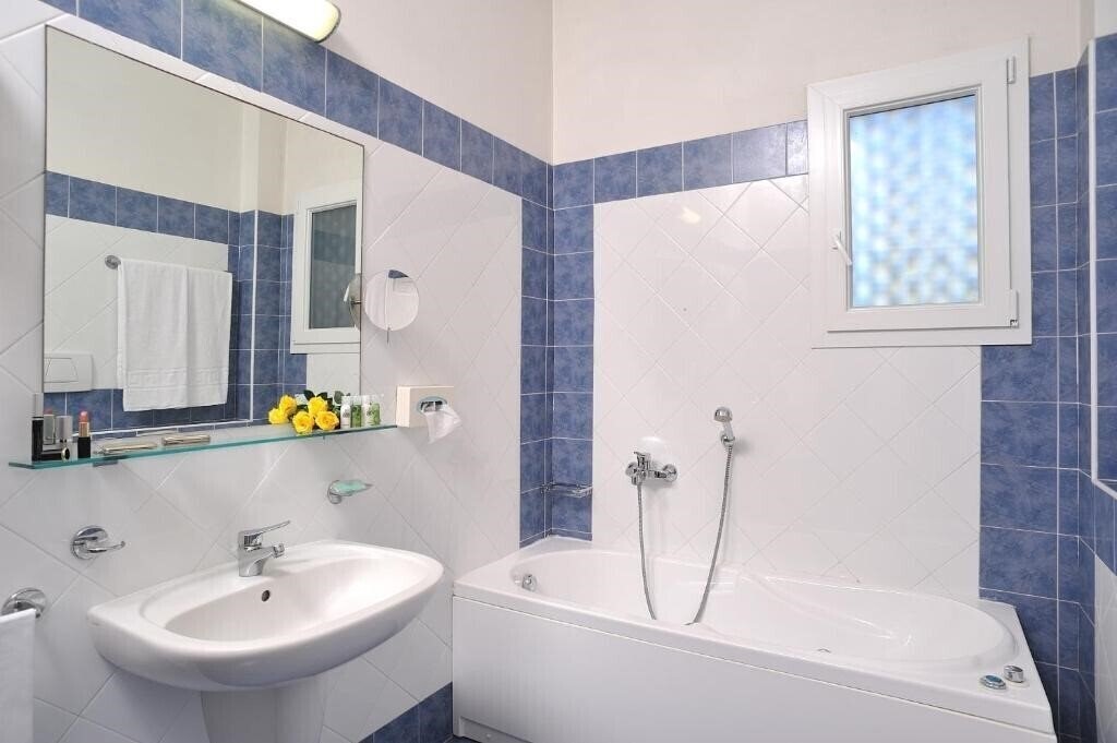 Фотографія Hotel Vittoria 4*