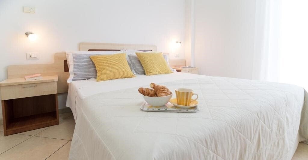 Фото Residence Mediterraneo 3*