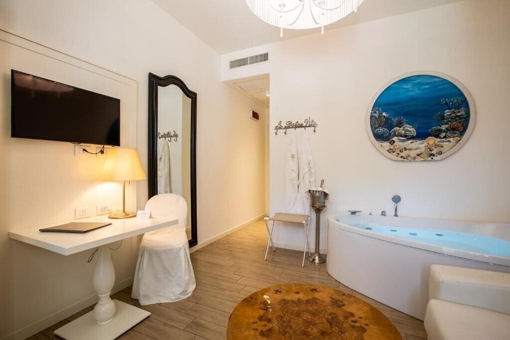 Готель Rimini Suite Hotel 4*