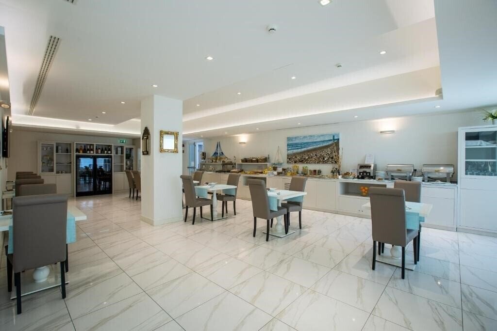 Фотографія Rimini Suite Hotel 4*