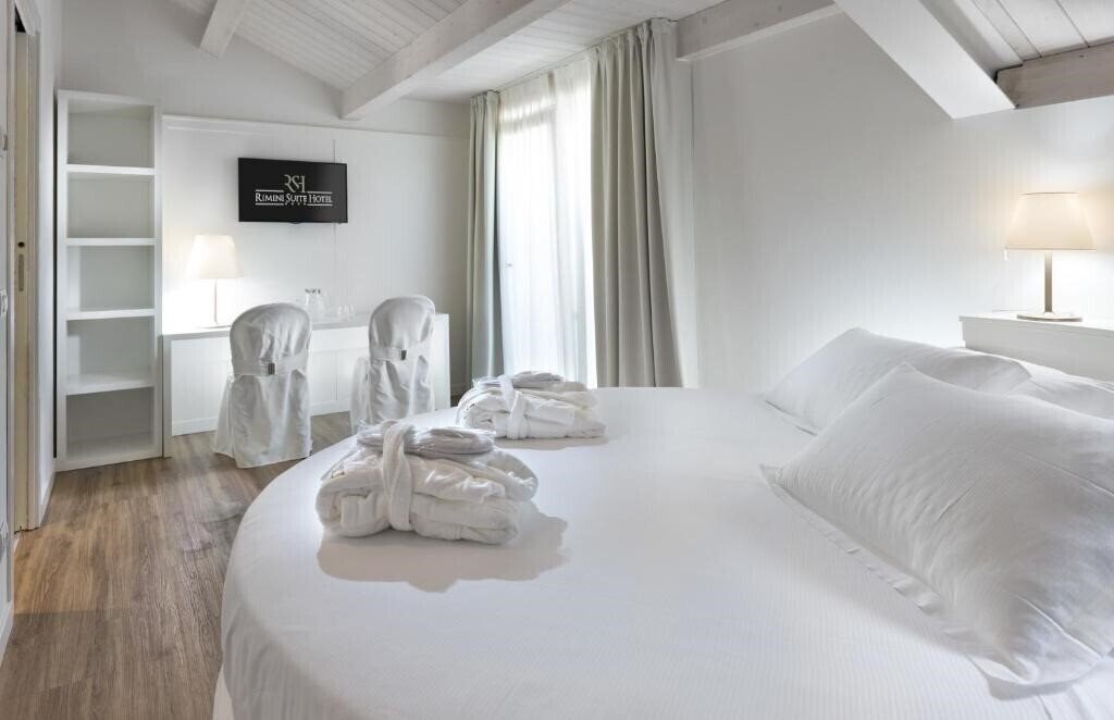 Картинка Rimini Suite Hotel 4*