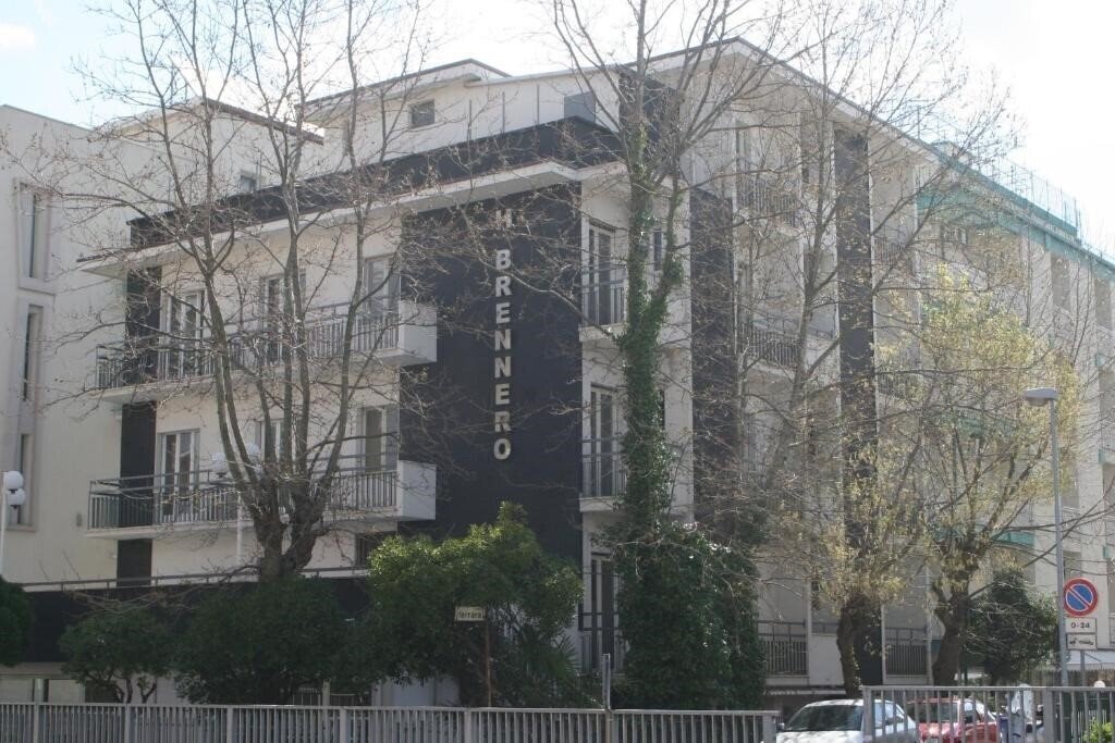 Готель Hotel Brennero 2*