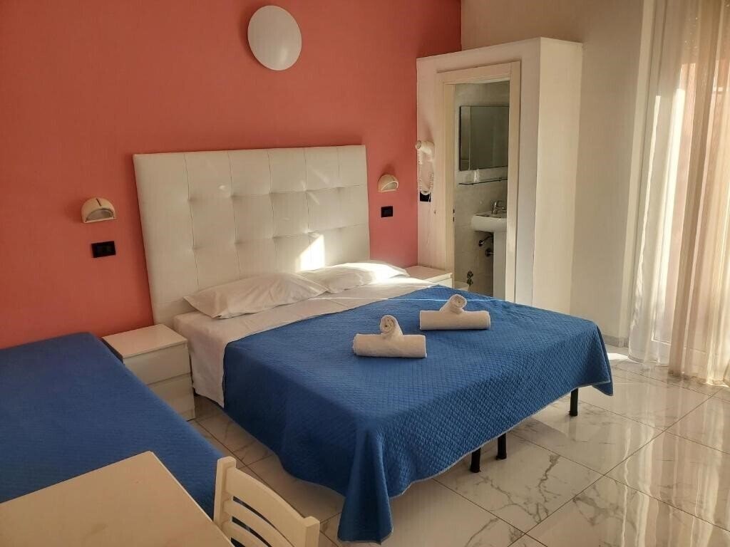 Фото Villa Elisa (Marina Centro) 3*