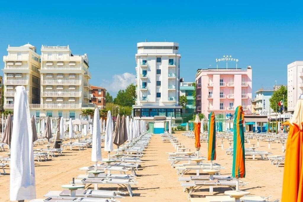 Отель Hotel Grand Meeting (Rimini) 3*