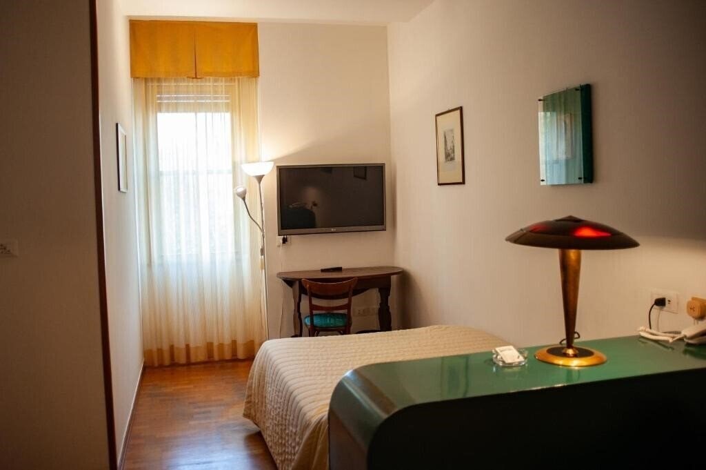 Картинка Hotel Napoleon 2*