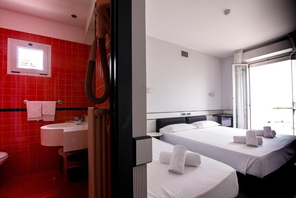 Отель Derby (Marina Centro) 4*