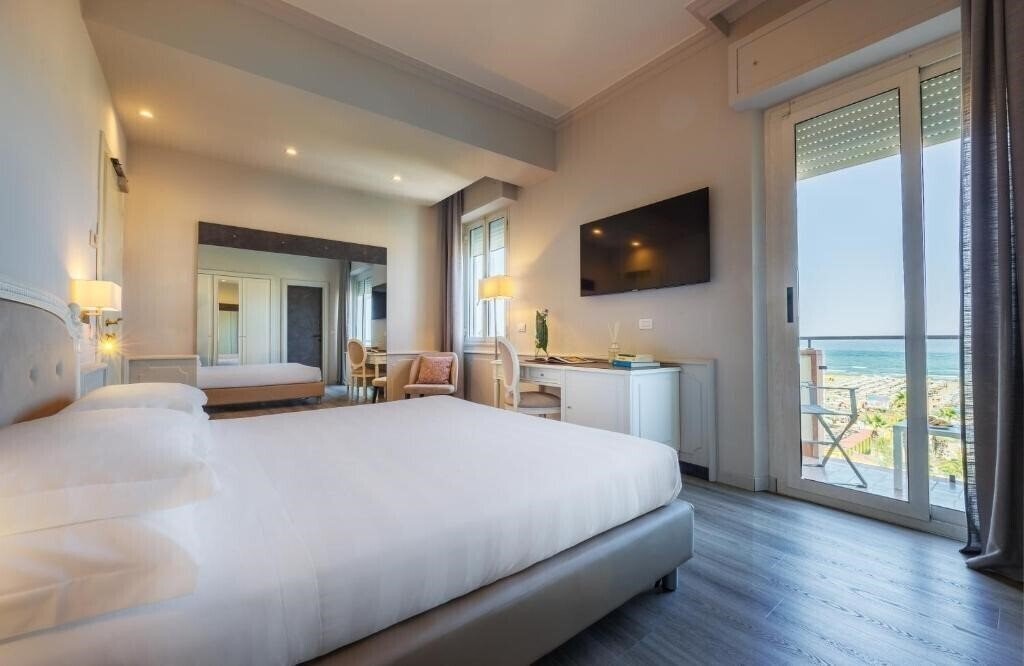 Изображение Hotel Parco Dei Principi 4*
