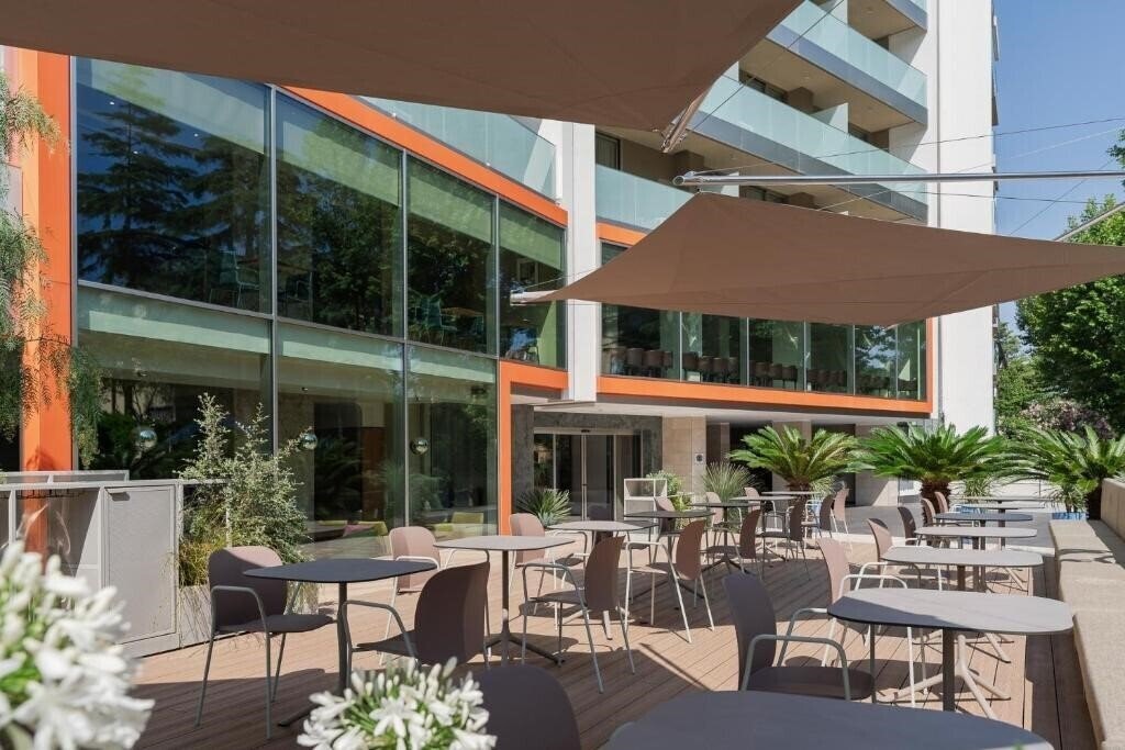 Отель Hotel Aria 4*