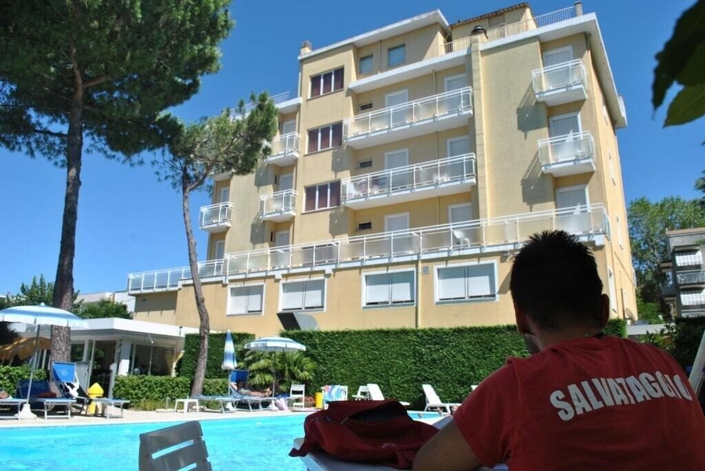 Готель Bahama (San Guliano Mare) 3*
