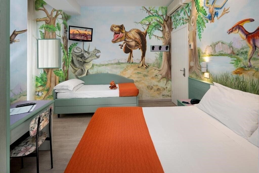 Фото Hotel Eiffel 3*