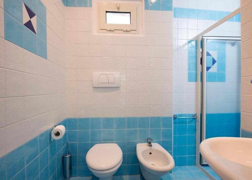 Фото Hotel Scarlet 3*