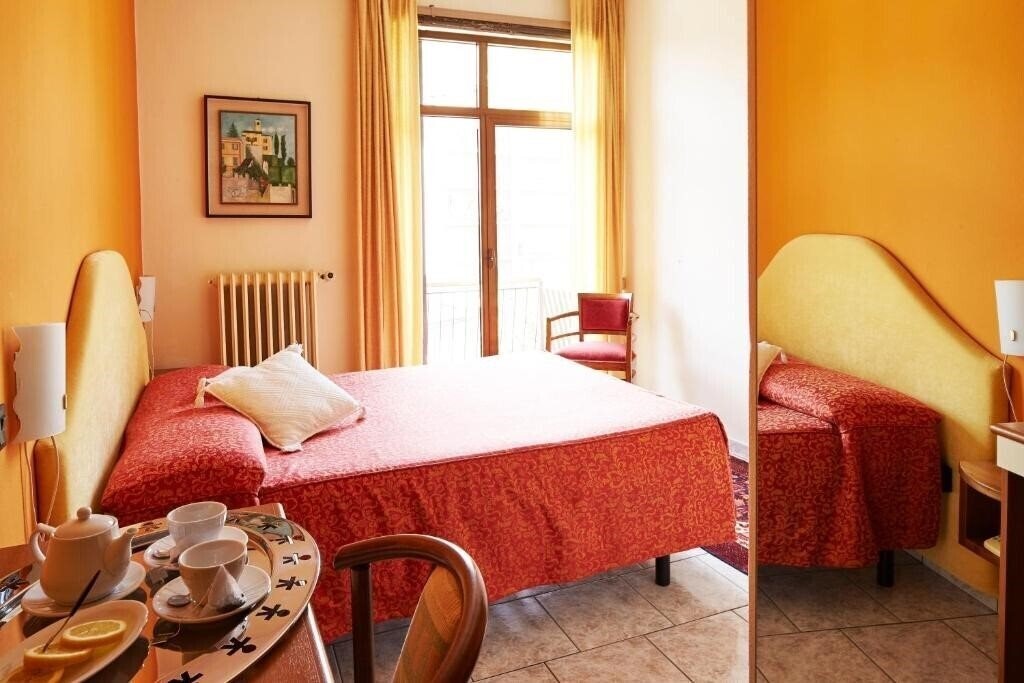 Зображення Hotel 2000 3*