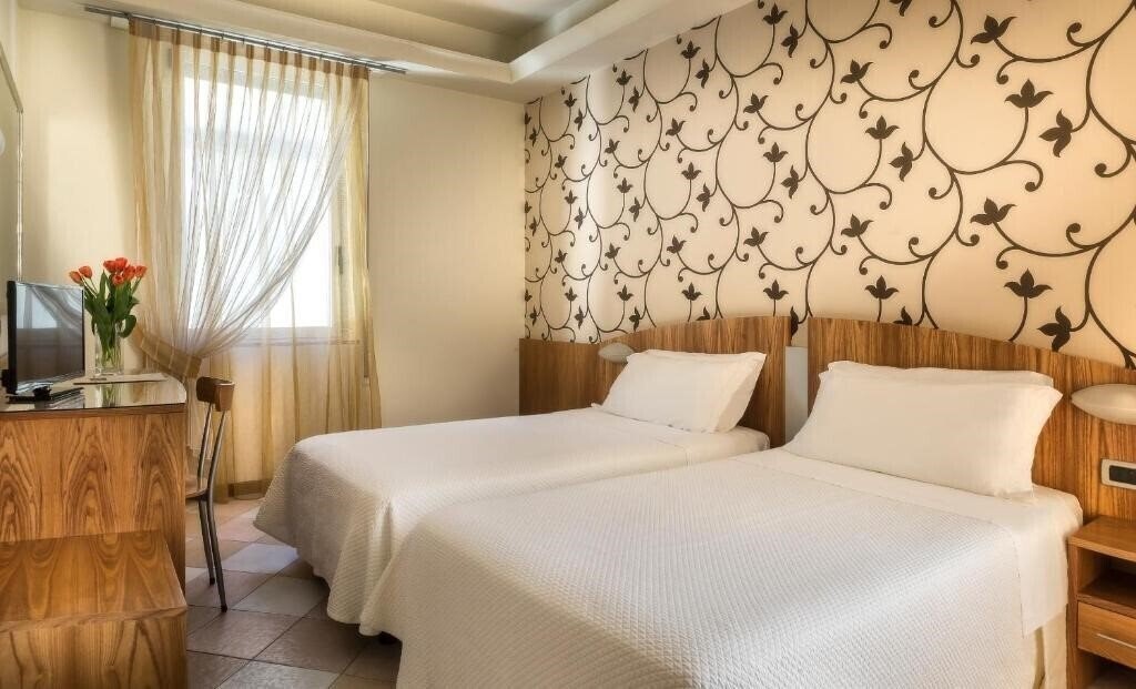 Готель Acasamia Welhome 3*