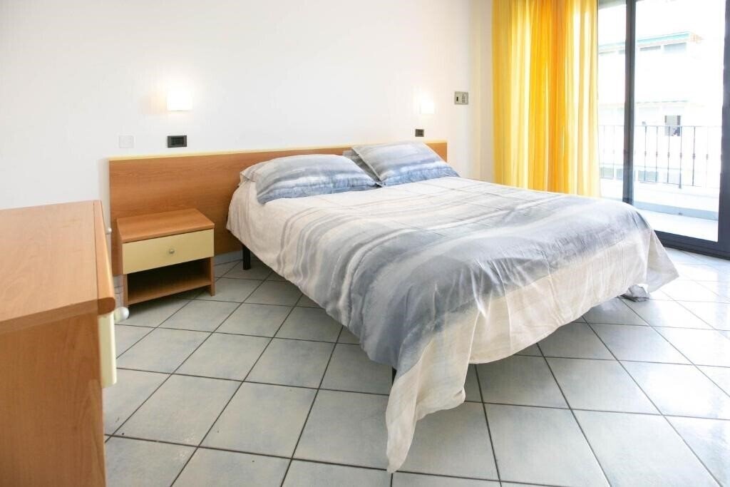 Отель Residence Villa Dei Pini 3*