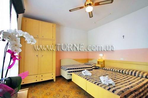 Фотографія Bologna 3*