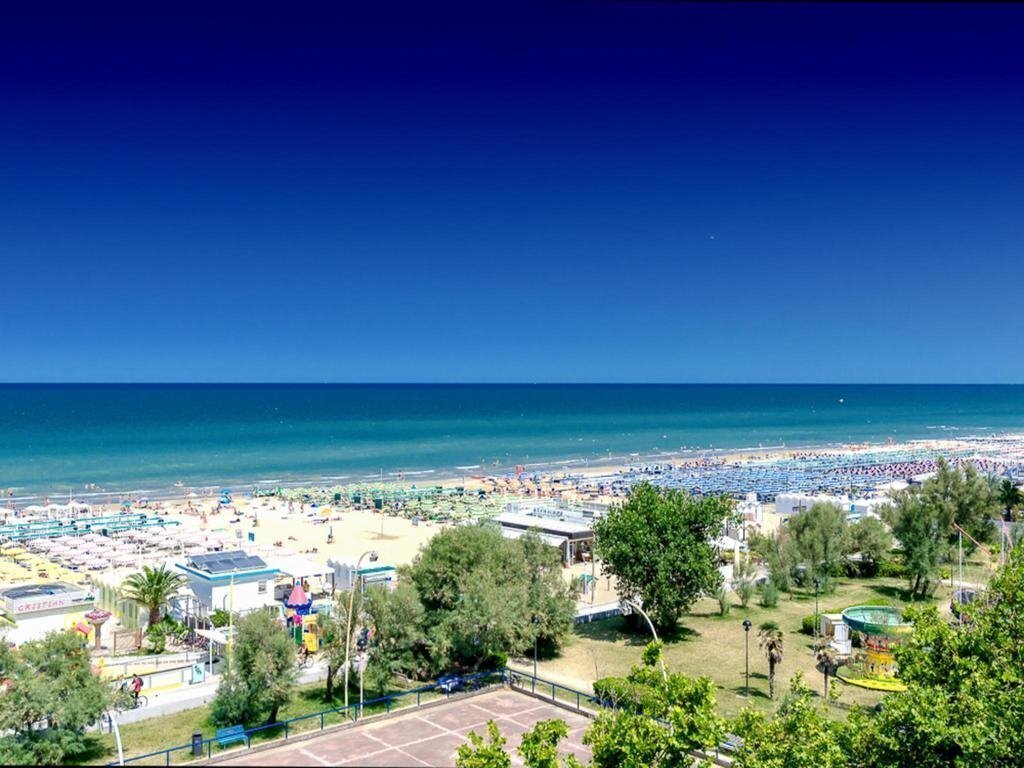 Отель Los Angeles 3*