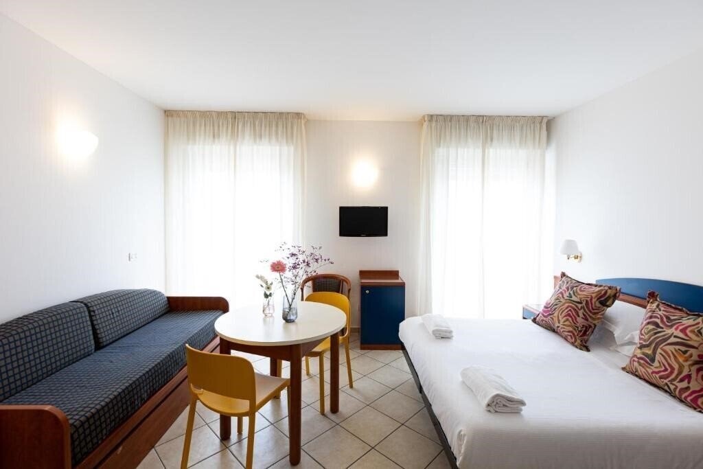 Картинка Mimosa 3*