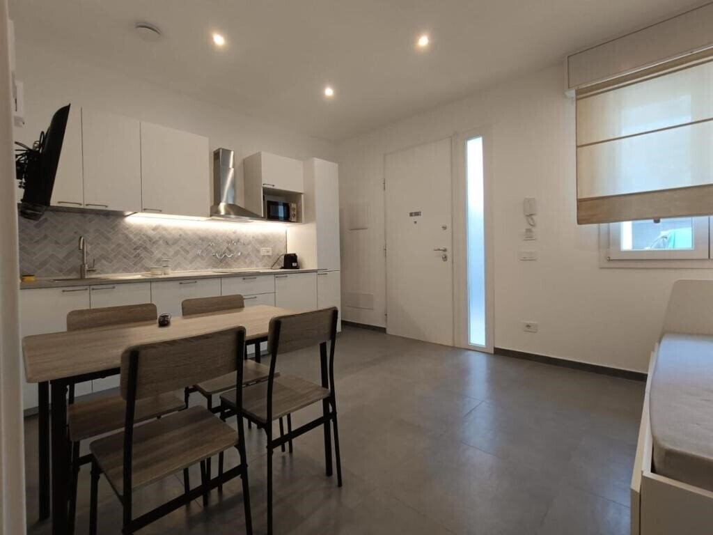 Фото Villa Bianca (Marina Centro) 3*