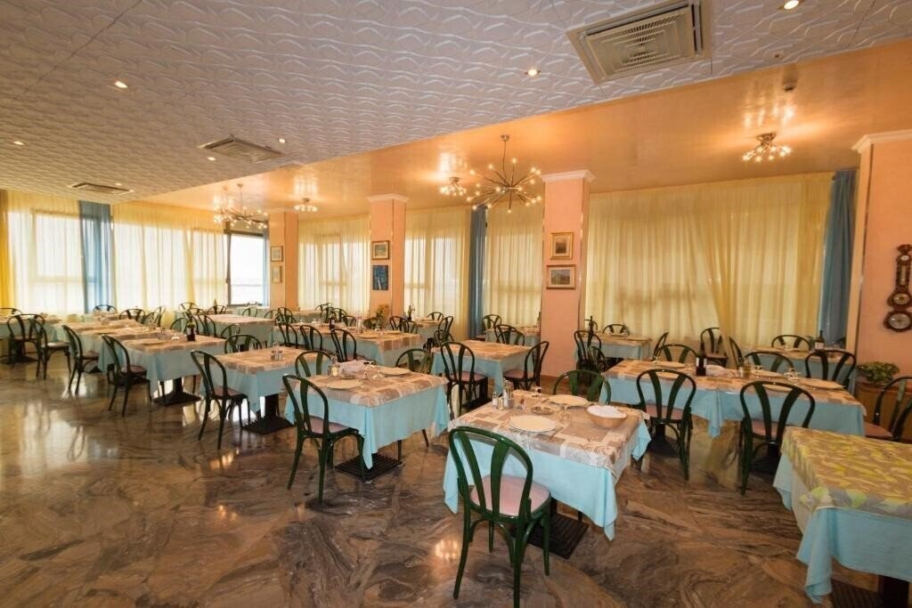 Фотографія Marco Polo (Bellaria) 3*
