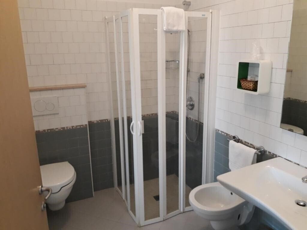 Фото Villa Enea 2*