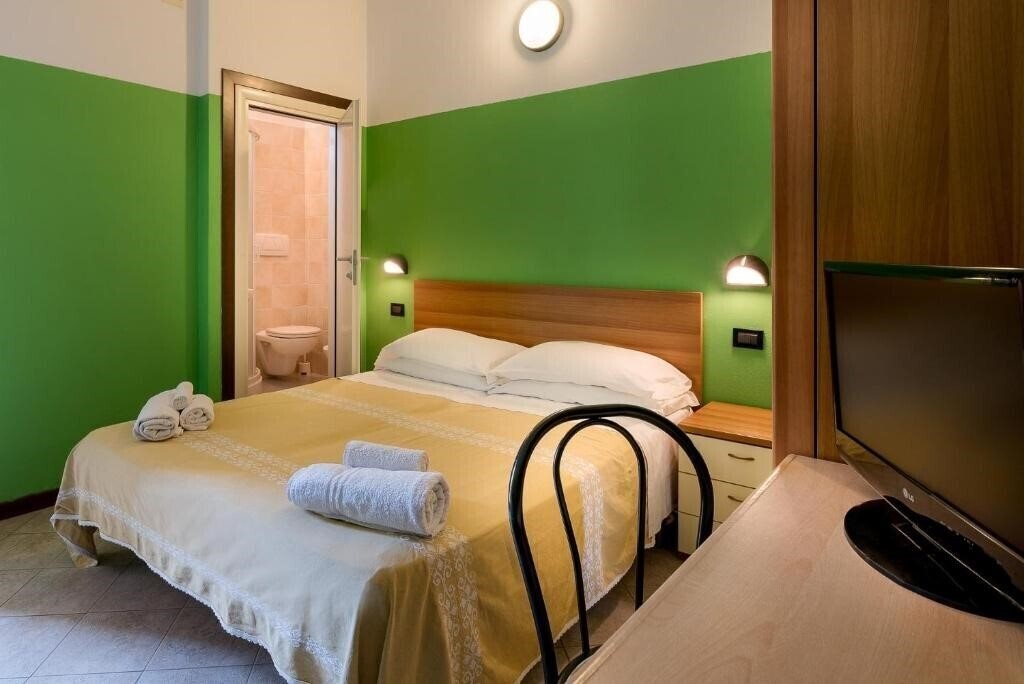 Готель Hotel T Depandance 2*