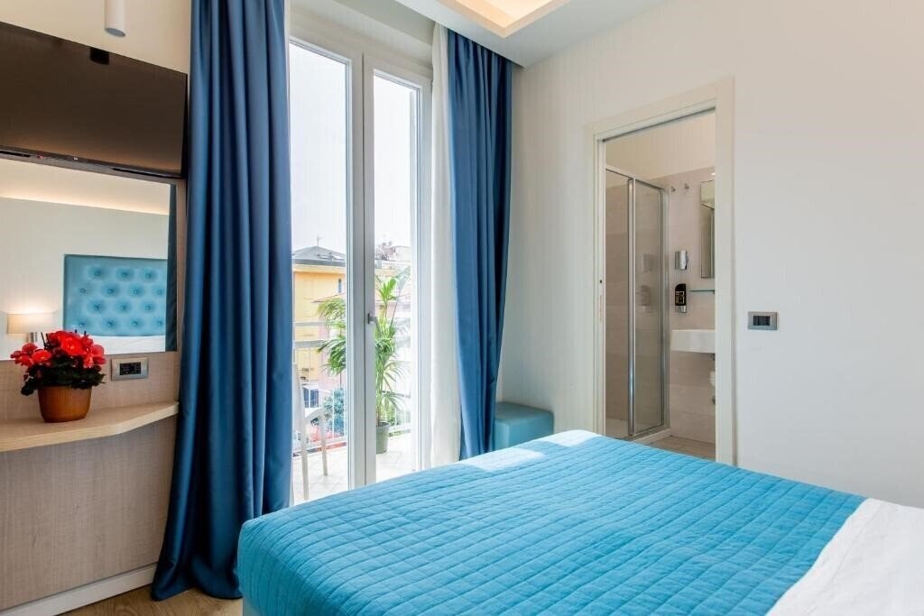 Изображение Hotel Italia Rimini 3*
