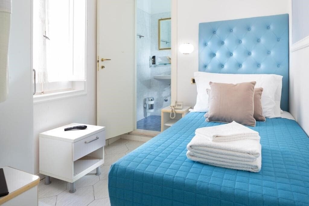 Картинка Hotel Italia Rimini 3*