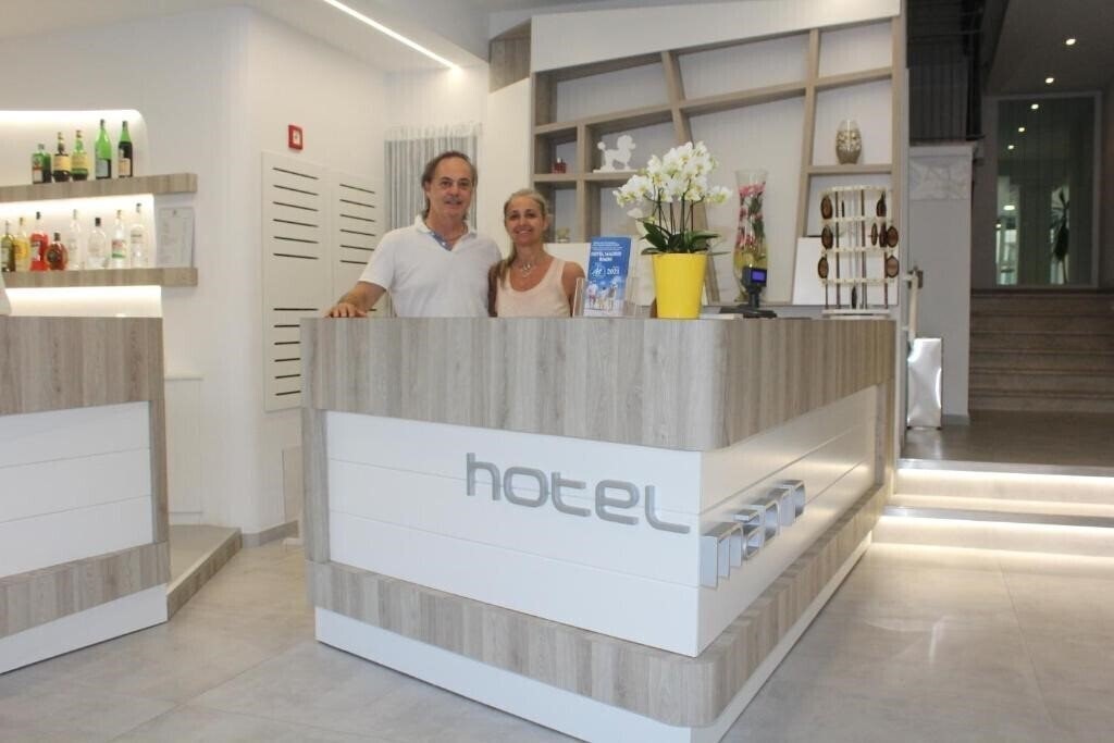 Фотография Madrid 3*